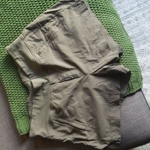 Athleta Trekkie North Shirt